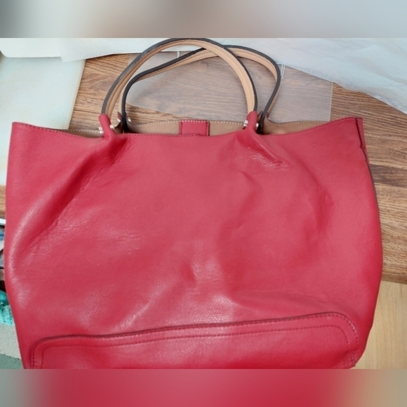 Parfois Red 2-in-1 Synthetic Tote/Hobo Bag - Picture 11 of 14
